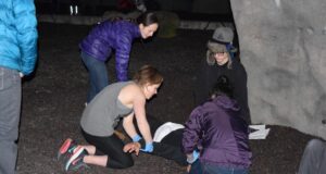 Cikik-Bir-Omuzu-Kendiniz-Duzeltebilir-misiniz