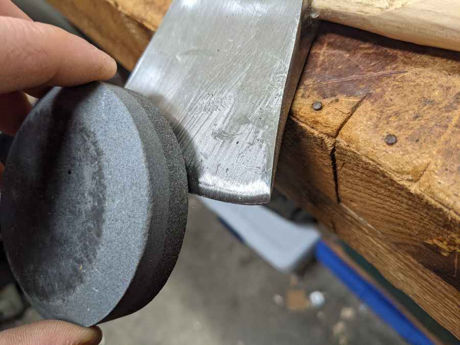 Bir Baltayı Bilemek için En İyi Kum Nedir? 1 Bir Baltayı Bilemek için En İyi Kum Nedir?