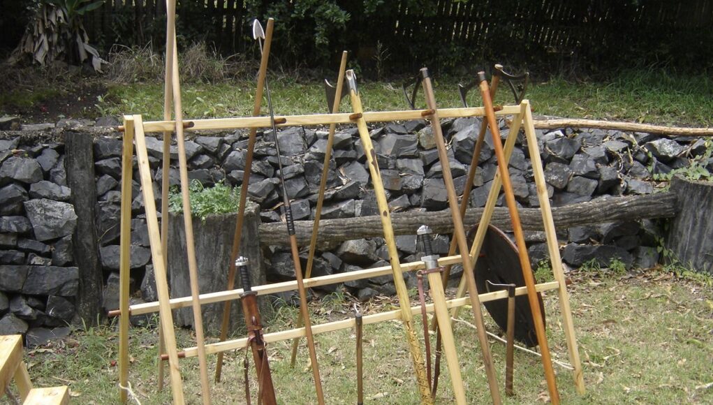 Bir-Kampta-Silah-Rafi-Kurmak