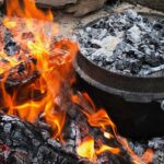 Kamp Ateşinde Kömürler Ne Kadar Isınır? Kamp Ateşinde Kömürler Ne Kadar Isınır?