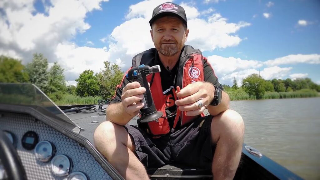 Balıkçılık Yemlerinde Süper Yapıştırıcı Kullanılabilir mi?