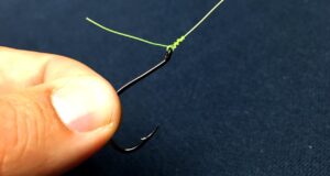 Bir-Balik-Kancasi-Nasil-Sabitlenir