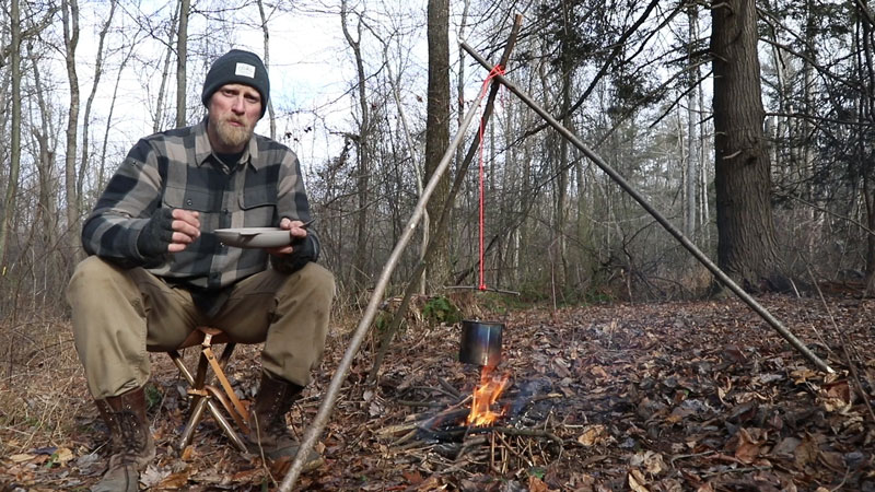 Kamp Atesinin Uzerine Ne Asarsin