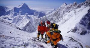 Everest'te "Ölüm Bölgesi"nden Sağ Dönen Dağcıların Anlattıkları Everestte-Olum-Bolgesi-nden-Sag-Donen-Dagcilarin-Anlattiklari